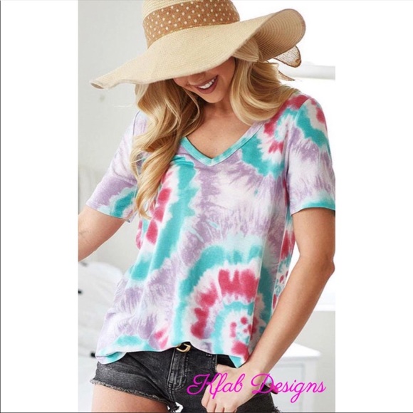 V-Neck Terry Lavender Multi Tie-Dye Top - Picture 4 of 9